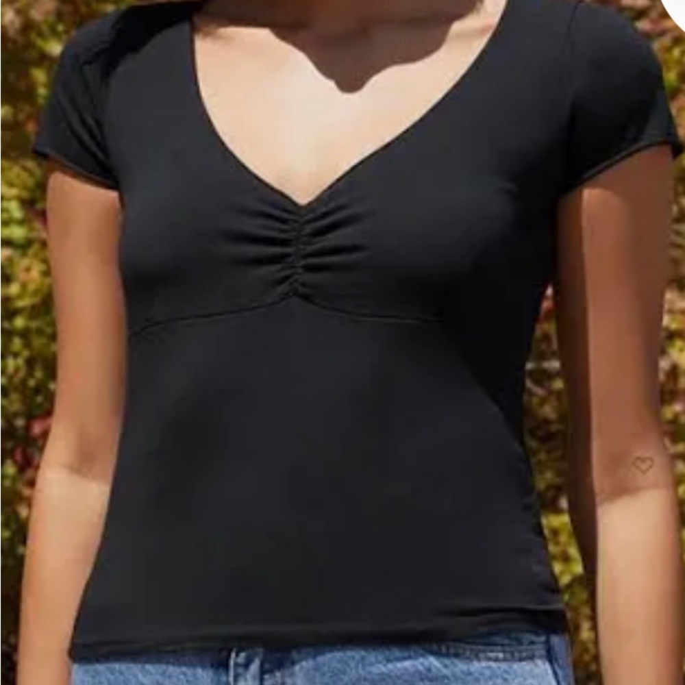 Brandy Melville ruched black crop top